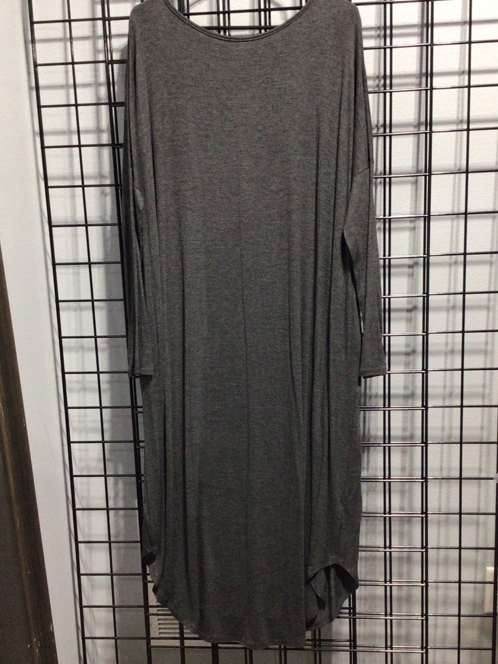 Women's Charcoal Gray Long Sleeve Midi Dress - Minimalist Style